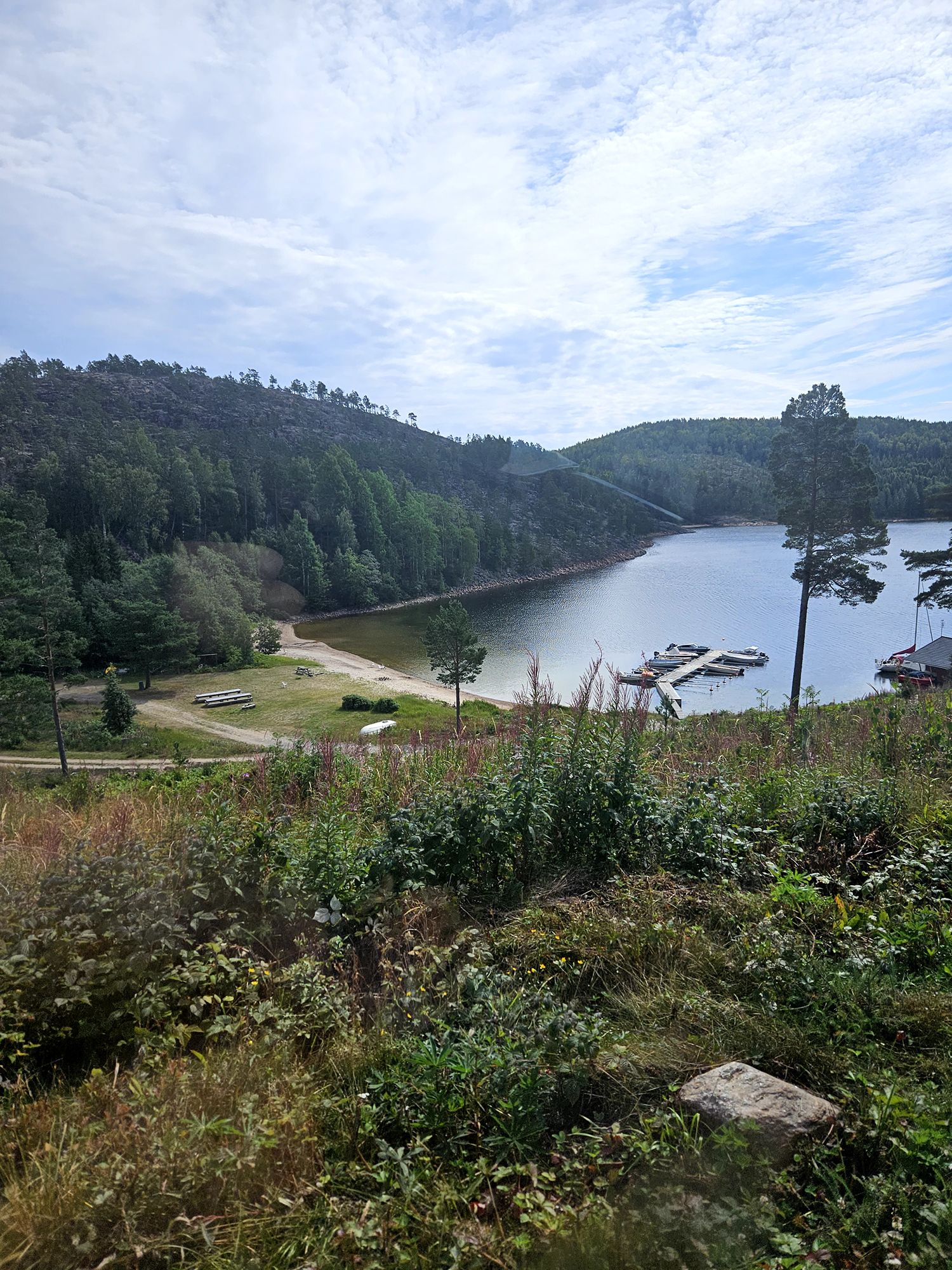 https://prvohtueamdkllsgdtku.supabase.co/storage/v1/object/public/places/04591a72-52a2-4fb4-9f95-2d0bcff4fe79.jpg
